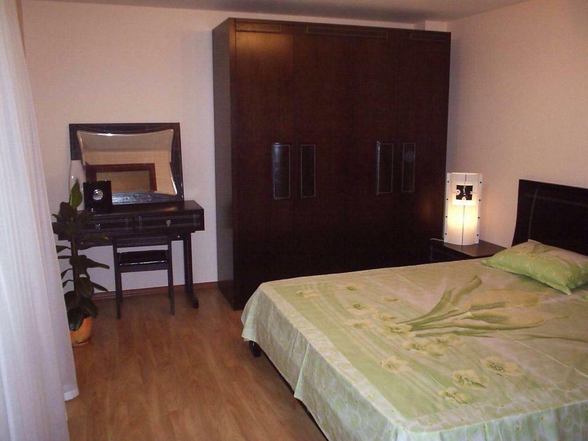 Deribasovskaya,16/1 Appartement Odessa Buitenkant foto
